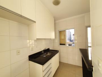 Alugar Apartamento / Padrão em Ribeirão Preto R$ 1.200,00 - Foto 2