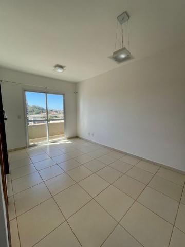 Alugar Apartamento / Padrão em Ribeirão Preto R$ 1.300,00 - Foto 3