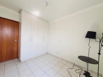 Alugar Apartamento / Padrão em Ribeirão Preto R$ 1.200,00 - Foto 9