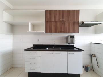 Alugar Apartamento / Padrão em Ribeirão Preto R$ 2.750,00 - Foto 4