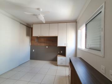 Alugar Apartamento / Padrão em Ribeirão Preto R$ 2.750,00 - Foto 17