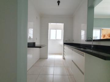 Alugar Apartamento / Padrão em Ribeirão Preto R$ 1.200,00 - Foto 3