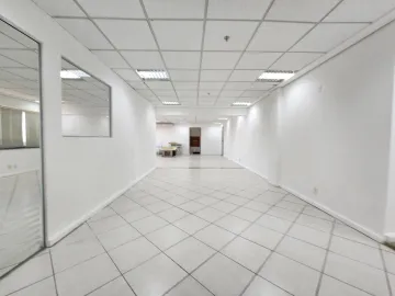 Alugar Comercial / Sala em Ribeirão Preto R$ 3.500,00 - Foto 2