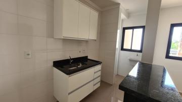 Alugar Apartamento / Padrão em Ribeirão Preto R$ 1.000,00 - Foto 5