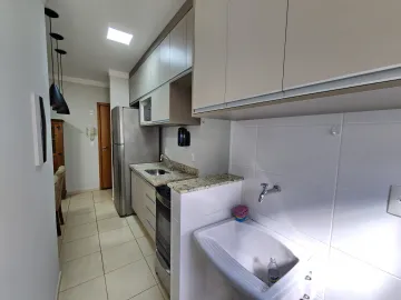 Alugar Apartamento / Padrão em Ribeirão Preto R$ 1.800,00 - Foto 3