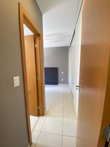 Alugar Apartamento / Padrão em Ribeirão Preto R$ 1.600,00 - Foto 7