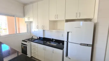 Alugar Apartamento / Padrão em Ribeirão Preto R$ 1.600,00 - Foto 8