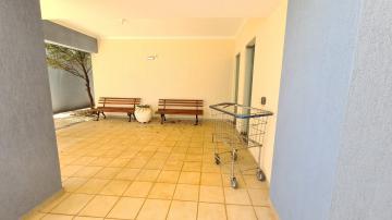 Alugar Apartamento / Padrão em Ribeirão Preto R$ 1.250,00 - Foto 17