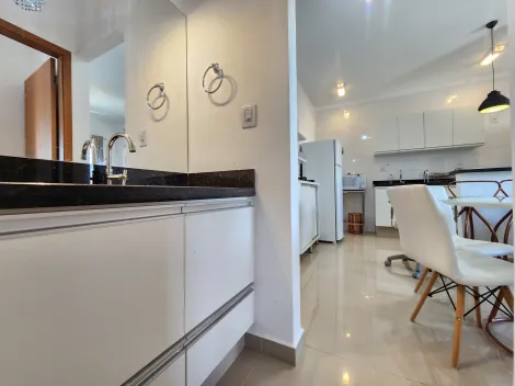 Alugar Apartamento / Padrão em Ribeirão Preto R$ 1.700,00 - Foto 13