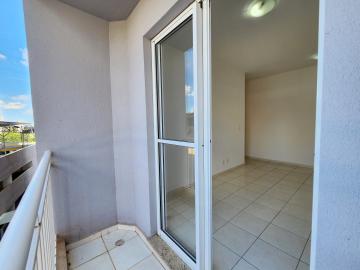 Alugar Apartamento / Padrão em Ribeirão Preto R$ 1.600,00 - Foto 11