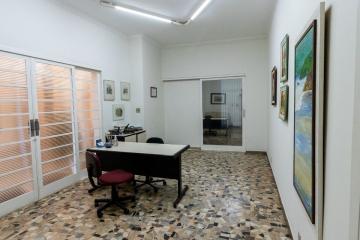 Alugar Casa / Padrão em Ribeirão Preto R$ 4.500,00 - Foto 3