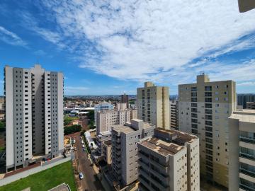 Alugar Apartamento / Padrão em Ribeirão Preto R$ 2.000,00 - Foto 18