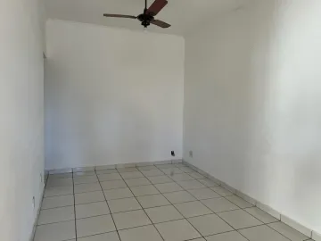 Alugar Casa / Padrão em Ribeirão Preto R$ 1.850,00 - Foto 5