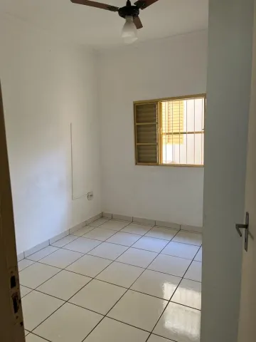 Alugar Casa / Padrão em Ribeirão Preto R$ 1.850,00 - Foto 9