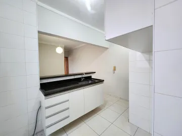 Alugar Apartamento / Padrão em Ribeirão Preto R$ 1.100,00 - Foto 4