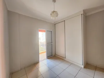 Alugar Apartamento / Padrão em Ribeirão Preto R$ 1.100,00 - Foto 11