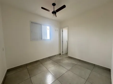 Alugar Apartamento / Padrão em Ribeirão Preto R$ 1.750,00 - Foto 11