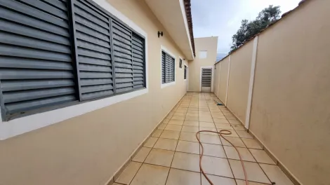 Alugar Casa / Padrão em Ribeirão Preto R$ 1.500,00 - Foto 16