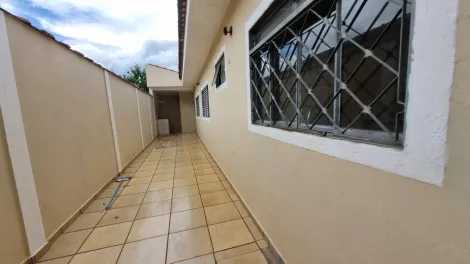 Alugar Casa / Padrão em Ribeirão Preto R$ 1.500,00 - Foto 14