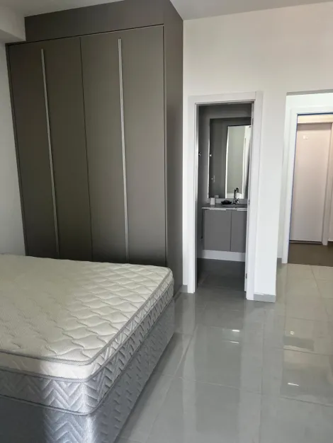 Comprar Apartamento / Flat em Ribeirão Preto R$ 310.000,00 - Foto 3