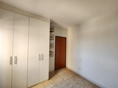 Alugar Apartamento / Padrão em Ribeirão Preto R$ 1.600,00 - Foto 11