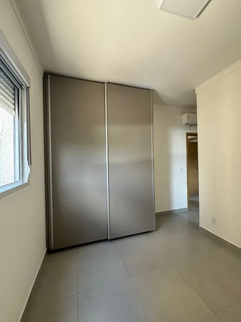 Alugar Apartamento / Padrão em Ribeirão Preto R$ 3.300,00 - Foto 11