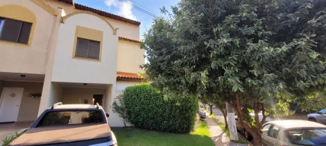 Alugar Casa / Condomínio em Ribeirão Preto. apenas R$ 640.000,00