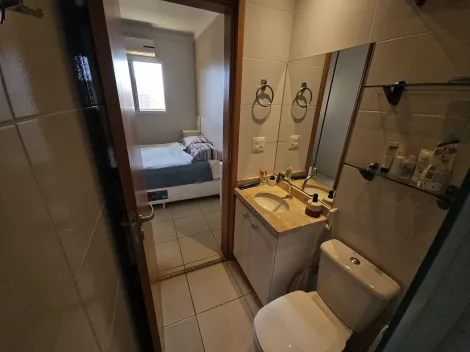 Alugar Apartamento / Padrão em Ribeirão Preto R$ 1.950,00 - Foto 13