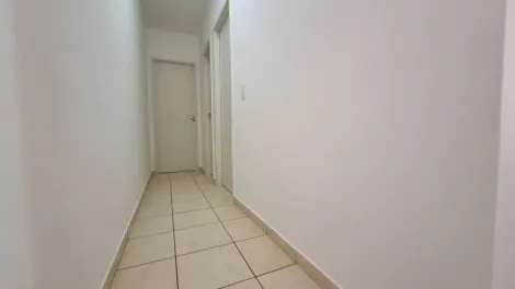 Alugar Apartamento / Padrão em Ribeirão Preto R$ 1.800,00 - Foto 8