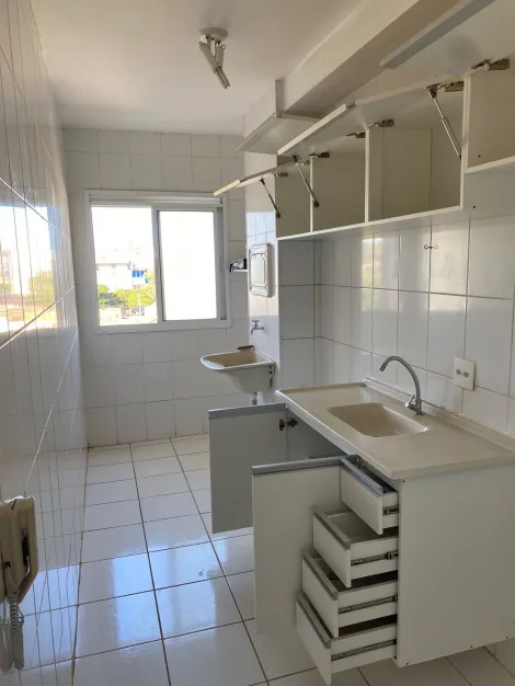 Comprar Apartamento / Padrão em Ribeirão Preto R$ 220.000,00 - Foto 2