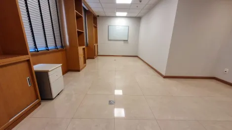 Alugar Comercial / Salão em Condomínio em Ribeirão Preto R$ 40.000,00 - Foto 25