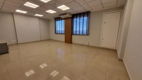 Alugar Comercial / Salão em Condomínio em Ribeirão Preto R$ 40.000,00 - Foto 18