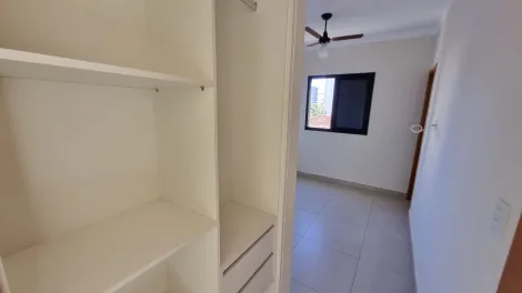 Alugar Apartamento / Padrão em Ribeirão Preto R$ 1.600,00 - Foto 10