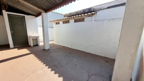 Alugar Casa / Padrão em Ribeirão Preto R$ 900,00 - Foto 6