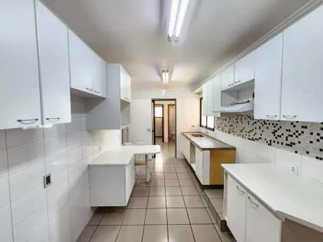 Alugar Apartamento / Padrão em Ribeirão Preto R$ 3.000,00 - Foto 2