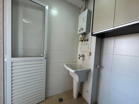 Alugar Apartamento / Padrão em Ribeirão Preto R$ 2.300,00 - Foto 9