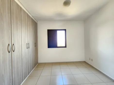 Alugar Apartamento / Padrão em Ribeirão Preto R$ 1.600,00 - Foto 8