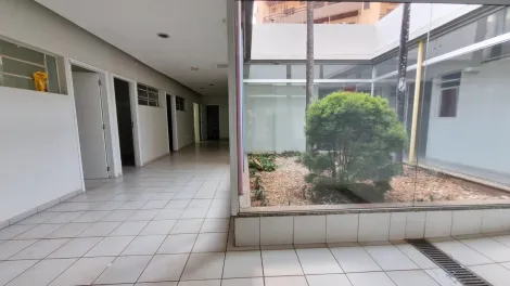 Alugar Comercial / Ponto Comercial em Ribeirão Preto R$ 18.000,00 - Foto 9