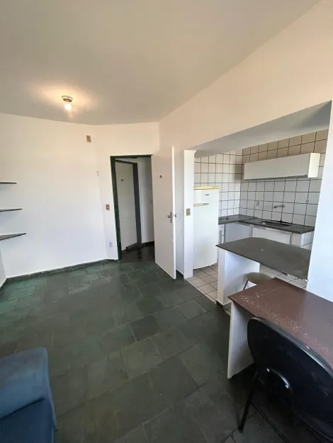 Comprar Apartamento / Padrão em Ribeirão Preto R$ 140.000,00 - Foto 7