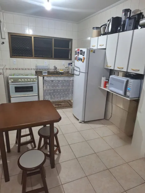 Comprar Apartamento / Padrão em Ubatuba R$ 585.000,00 - Foto 6