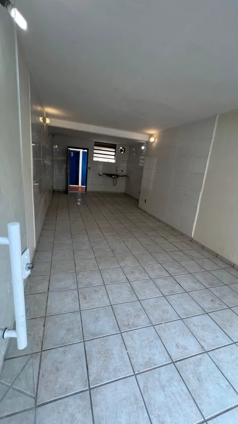 Alugar Comercial / Ponto Comercial em Ribeirão Preto R$ 890,00 - Foto 4