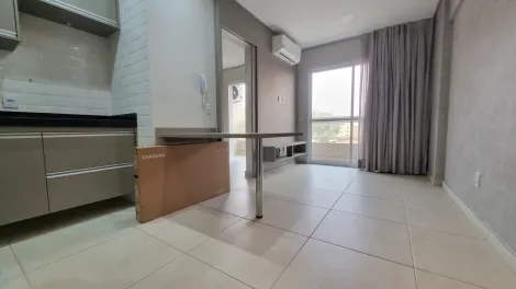 Alugar Apartamento / Padrão em Ribeirão Preto R$ 2.000,00 - Foto 2