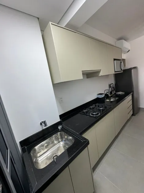 Alugar Apartamento / Padrão em Ribeirão Preto R$ 2.950,00 - Foto 3