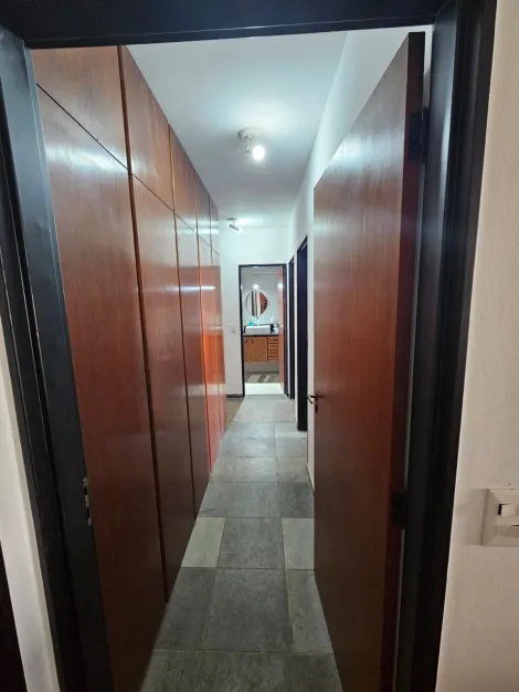 Alugar Apartamento / Padrão em Ribeirão Preto R$ 2.400,00 - Foto 11