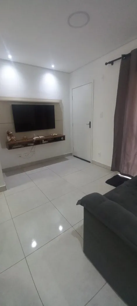 Apartamento / Padrão em Bonfim Paulista Alugar por R$1.150,00