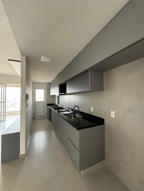 Alugar Apartamento / Padrão em Ribeirão Preto R$ 3.500,00 - Foto 12