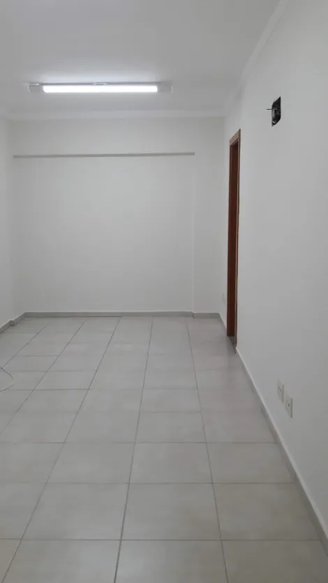 Comprar Comercial / Sala em Ribeirão Preto R$ 120.000,00 - Foto 3