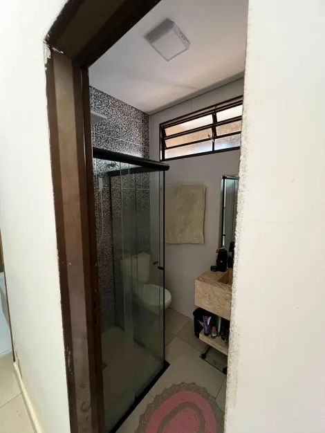 Comprar Casa / Padrão em Ribeirão Preto R$ 750.000,00 - Foto 5