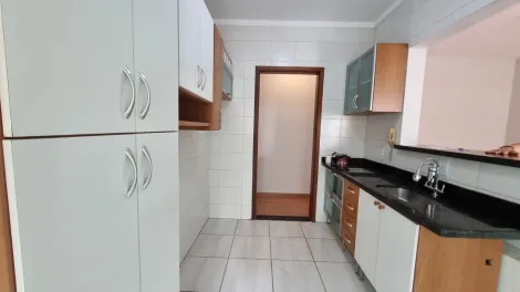 Alugar Apartamento / Padrão em Ribeirão Preto R$ 2.500,00 - Foto 6