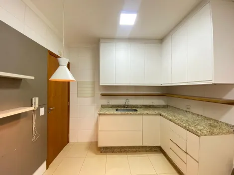 Alugar Apartamento / Padrão em Ribeirão Preto R$ 3.700,00 - Foto 2